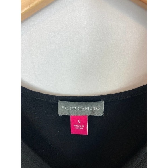 Vince Camuto Mixed Fabric Sleeveless Top Size Small - Picture 3 of 4